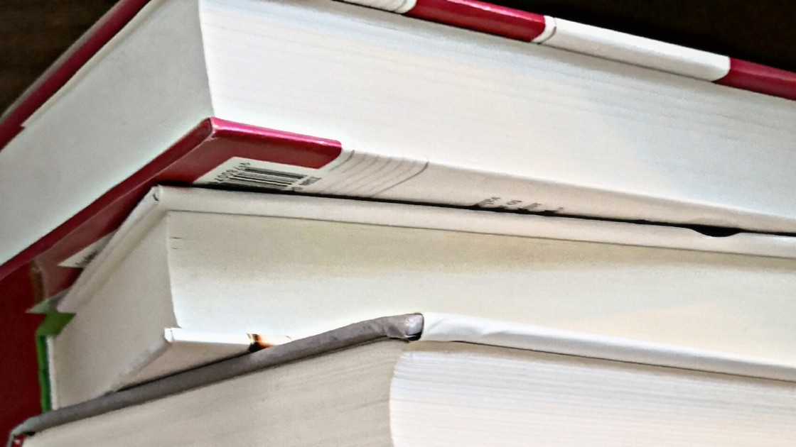 This is what you can see on my bookshelf